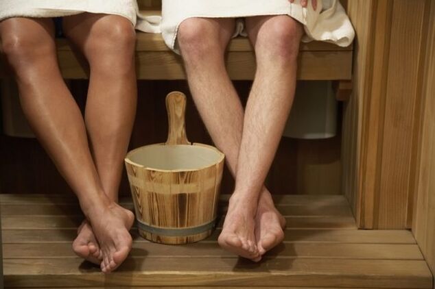 Ve vaně je snadné se nakazit plísní nehtů na nohou
